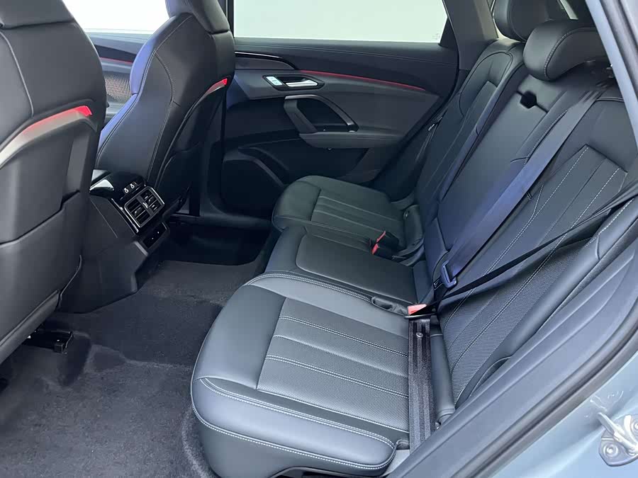 Audi Q5L 2026 2.0T Hybrid Luxury - zdjęcie 7