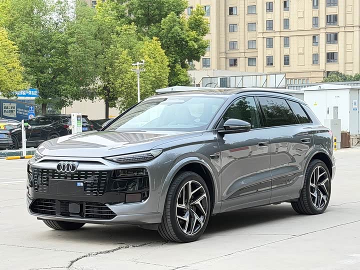 Audi Q6L e-tron 2026 First Edition - zdjęcie 18