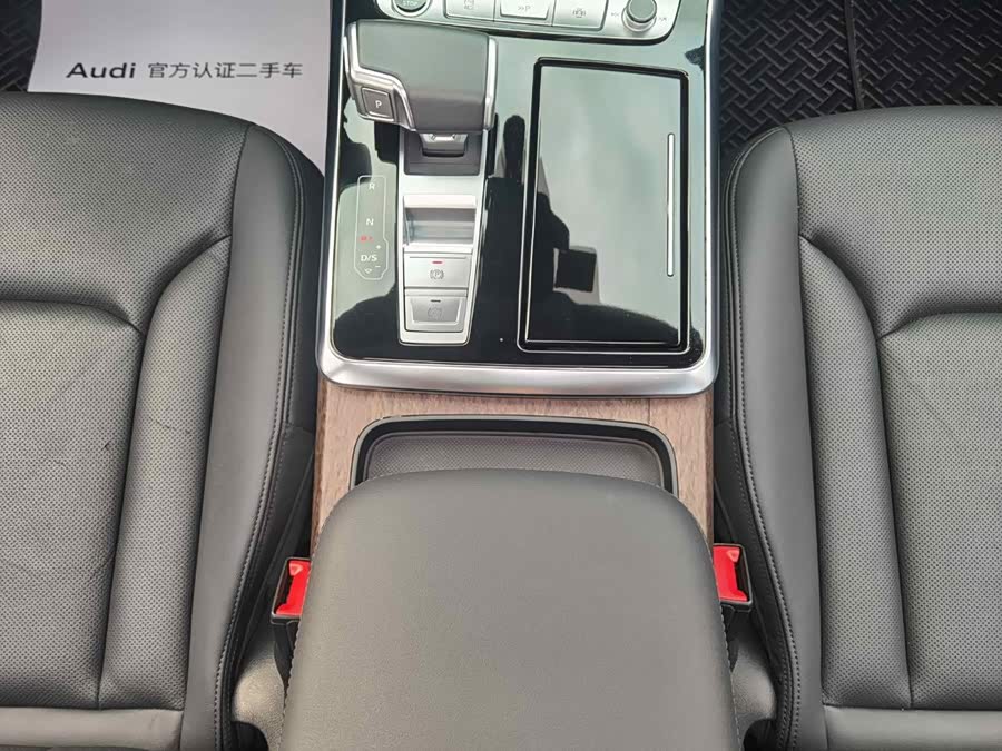 Audi Q7 2023 45 TFSI quattro S line Sport - zdjęcie 17