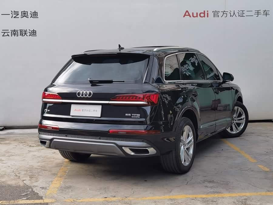 Audi Q7 2023 45 TFSI quattro S line Sport - zdjęcie 5