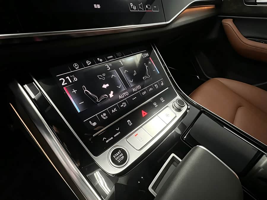 Audi Q7 2025 55 TFSI quattro S line Black Warrior - zdjęcie 17