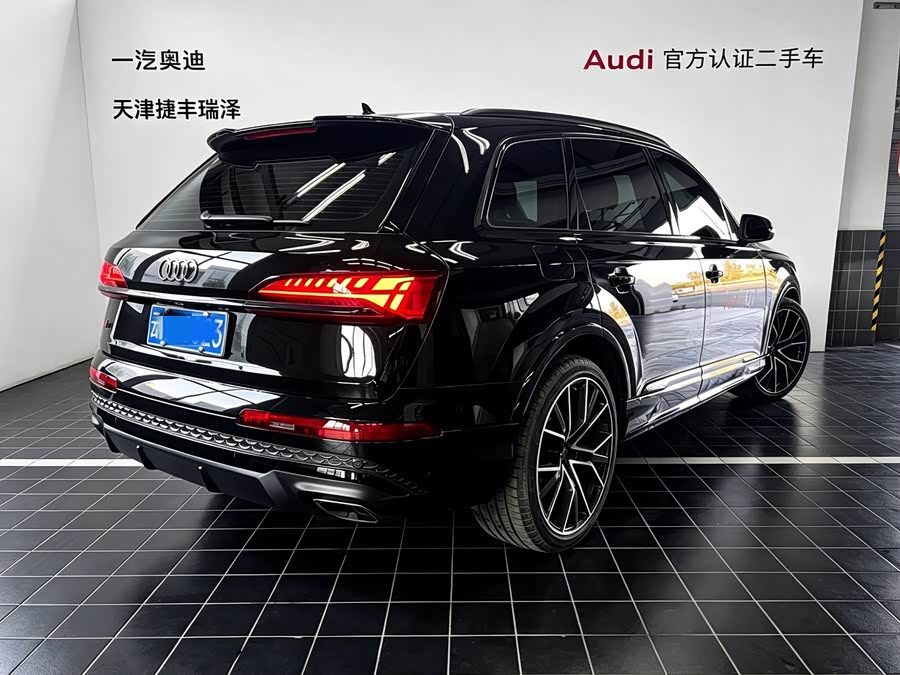 Audi Q7 2025 55 TFSI quattro S line Black Warrior - zdjęcie 6