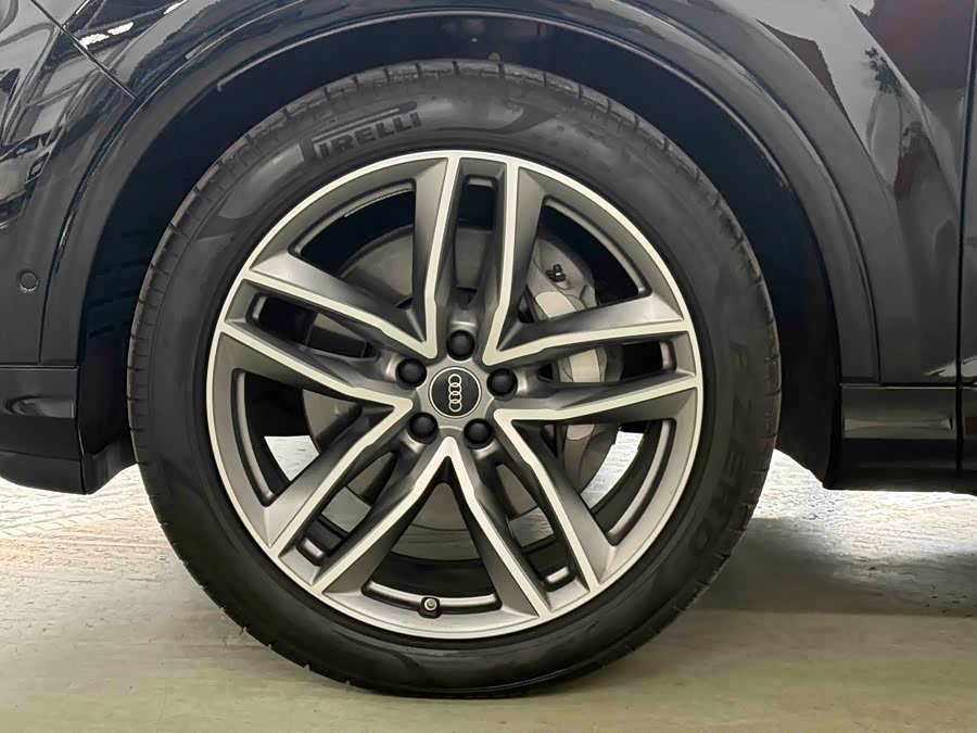 Audi Q7 2025 55 TFSI quattro S line Sport - zdjęcie 12