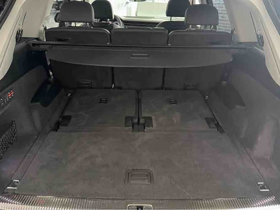 Audi Q7 2025 55 TFSI quattro S line Sport - zdjęcie 14