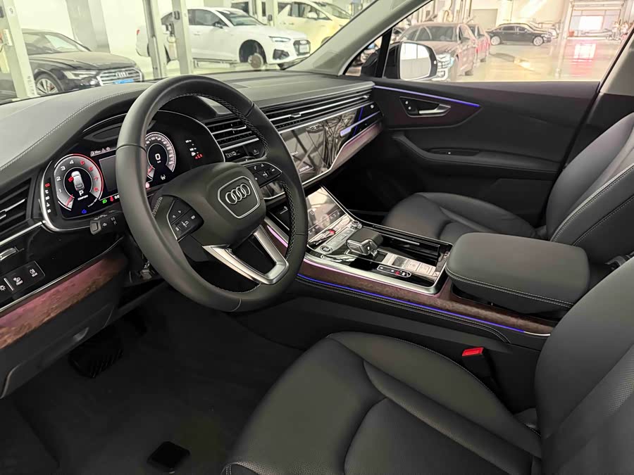 Audi Q7 2025 55 TFSI quattro S line Sport - zdjęcie 6