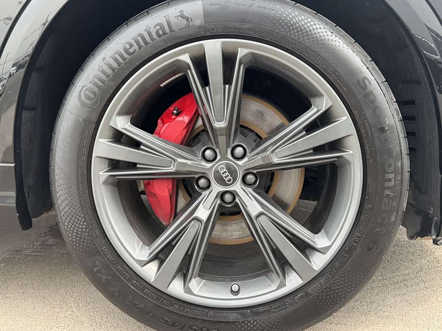 Audi Q8 2024 55 TFSI Luxury Sport - zdjęcie 15