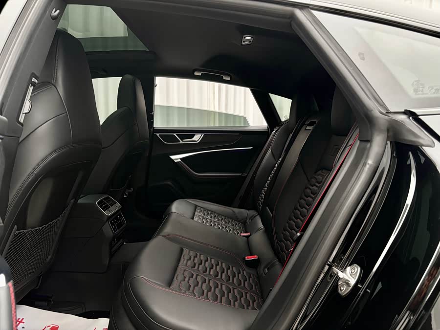 Audi RS 7 2024 RS 7 4.0T Sportback performance - zdjęcie 16