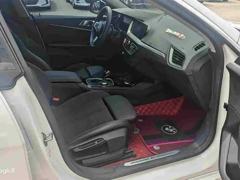 BMW 2 Series 2023 225i Coupe M Sport - zdjęcie 3