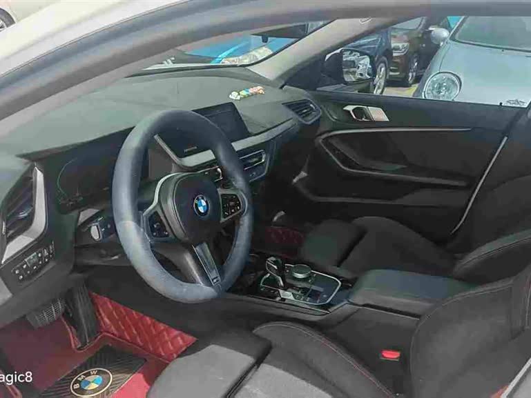 BMW 2 Series 2023 225i Coupe M Sport - zdjęcie 9