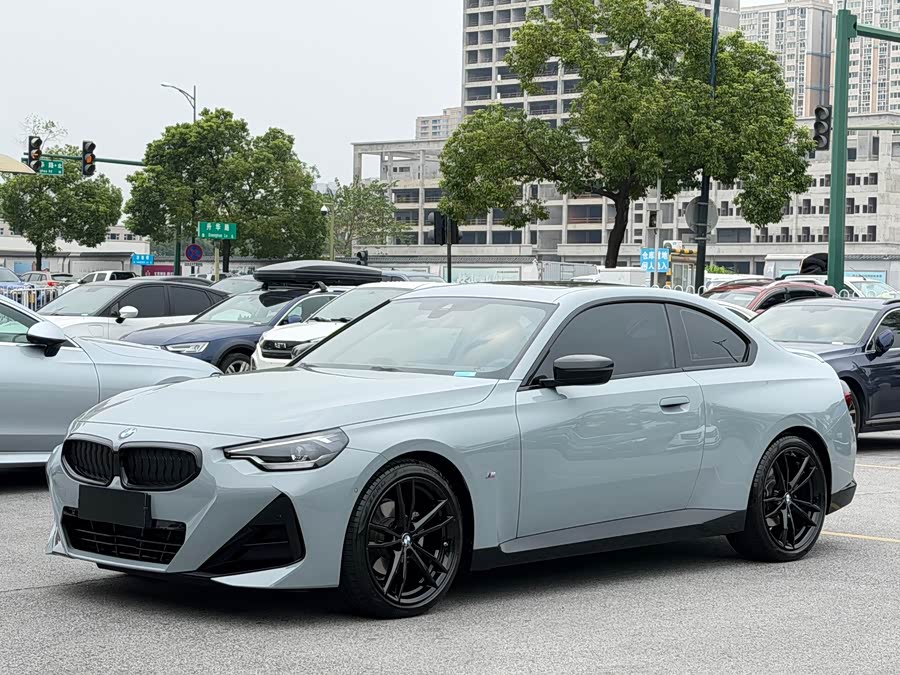 BMW 2 Series (Imported) 2023 225i M Sport Night Package - zdjęcie 1