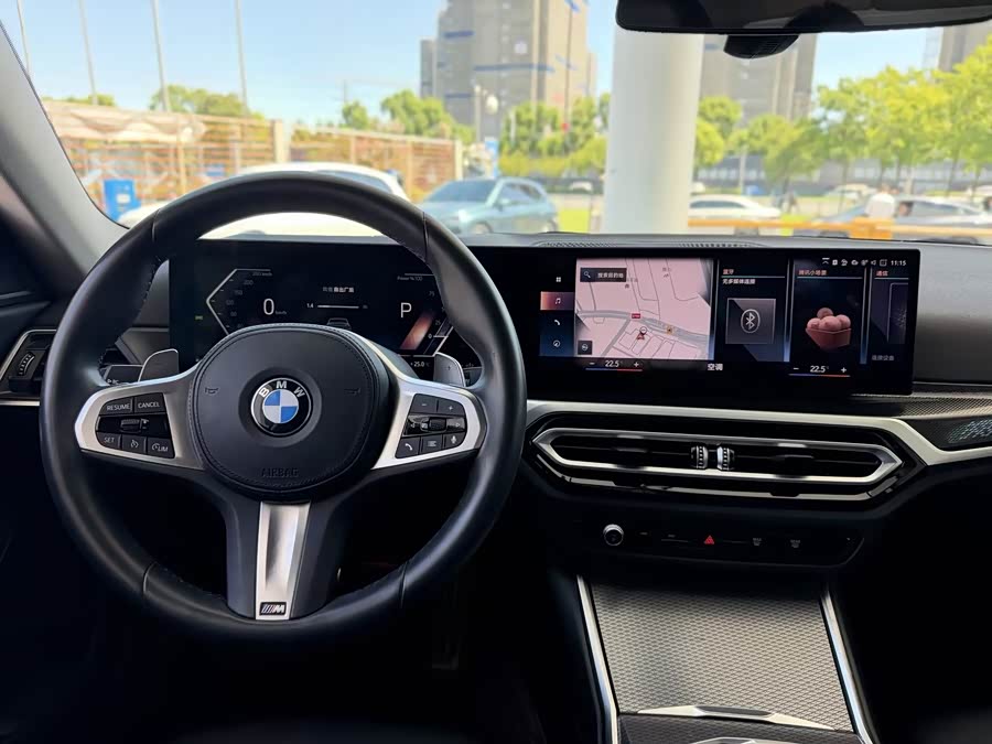 BMW 2 Series (Imported) 2023 225i M Sport Night Package - zdjęcie 11