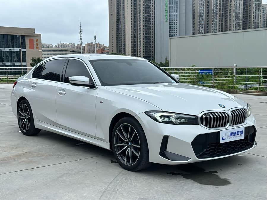 BMW 3 Series 2023 320Li M Sport - zdjęcie 3