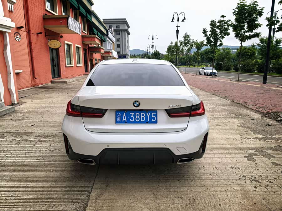 BMW 3 Series 2023 320i M Sport - zdjęcie 5