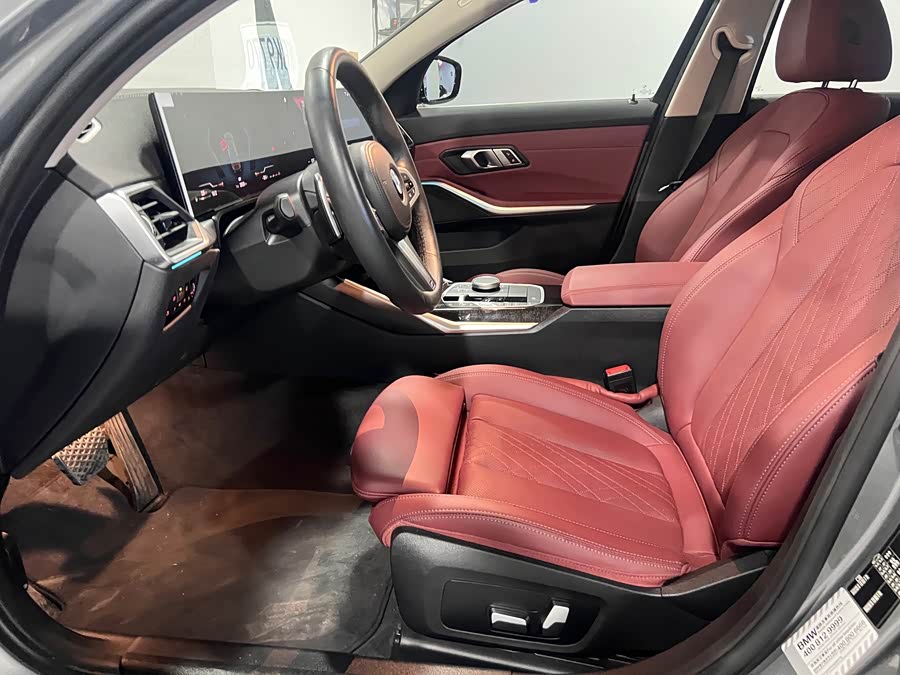 BMW 3 Series 2023 325Li M Sport - zdjęcie 4