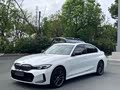 BMW 3 Series 2023 325i M Sport Night Package - zdjęcie 3