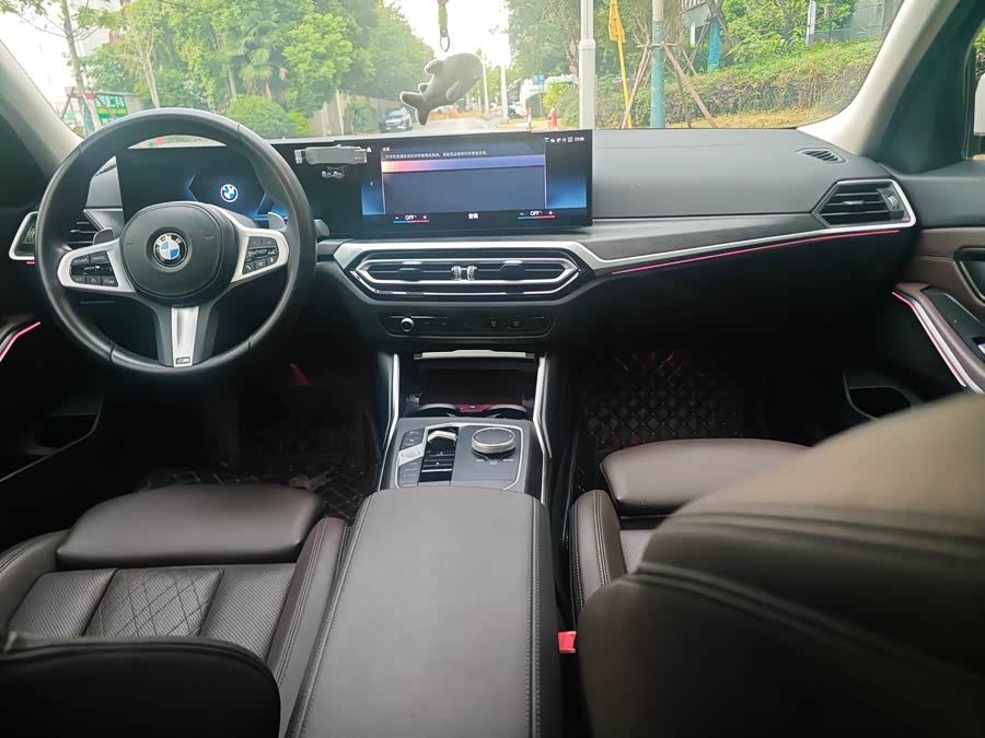 BMW 3 Series 2023 325i M Sport - zdjęcie 11