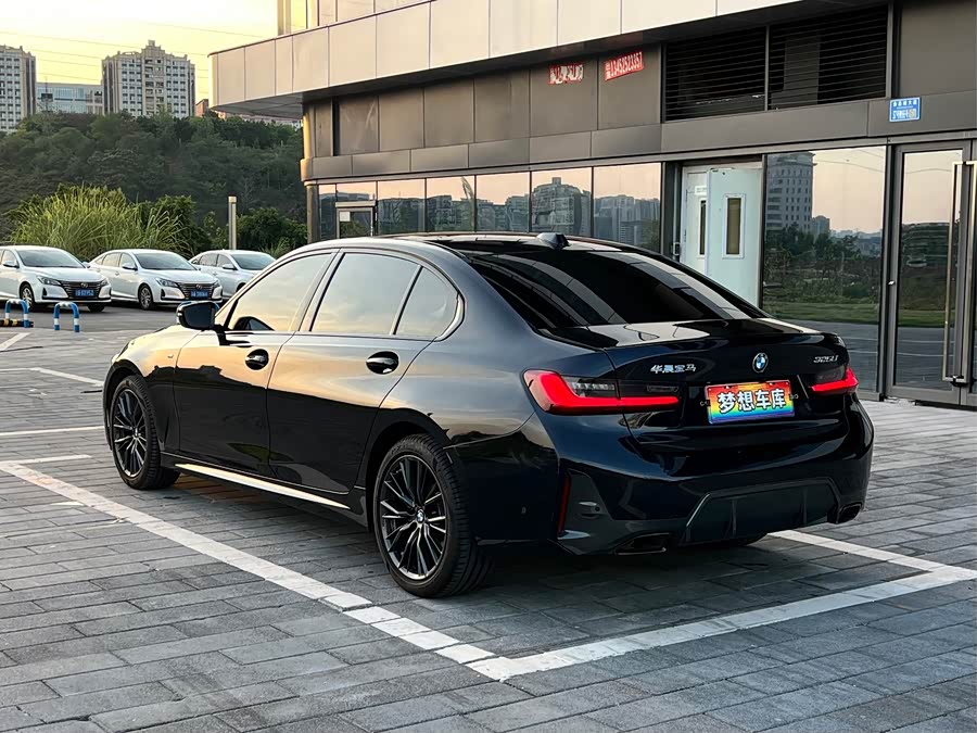 BMW 3 Series 2024 325Li M Sport Night Package - zdjęcie 5