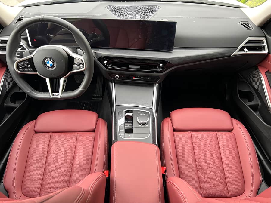 BMW 3 Series 2025 325Li M Sport Package - zdjęcie 13