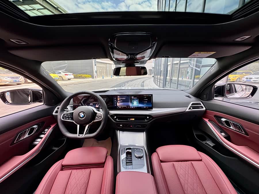 BMW 3 Series 2025 330Li Luxury M Sport Night Package - zdjęcie 5