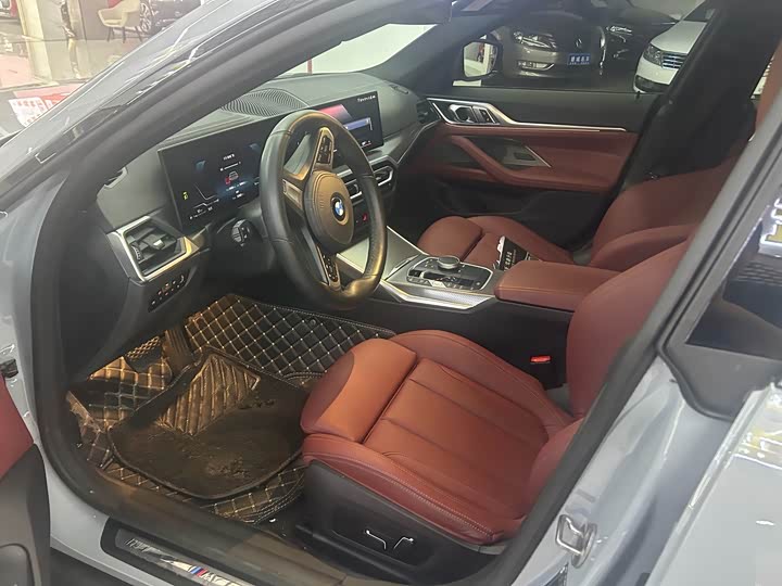 BMW 4 Series 2024 425i M Sport - zdjęcie 6