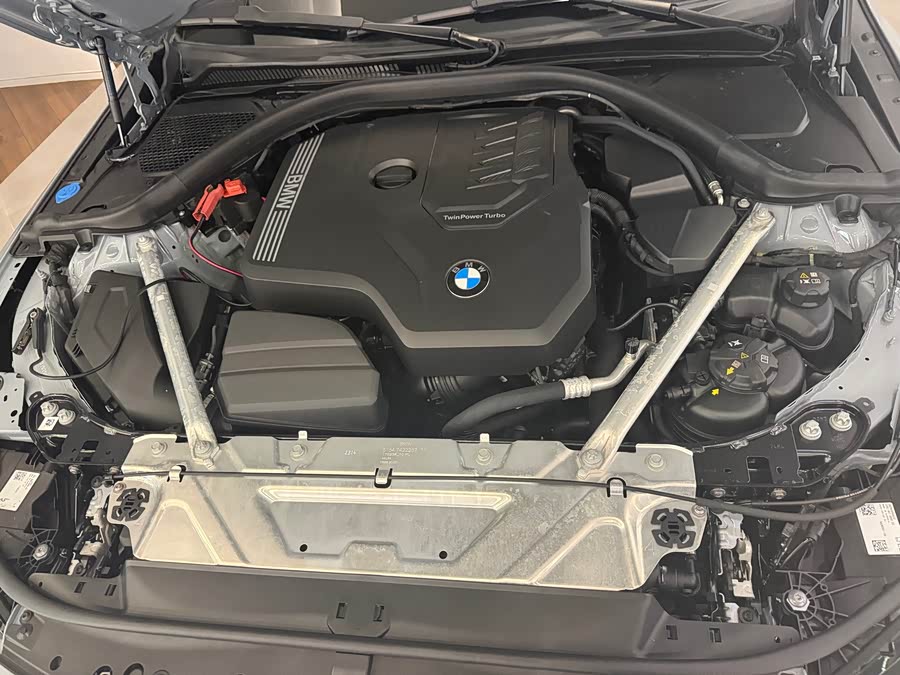 BMW 4 Series 2024 430i Gran Coupe M Sport Night Package - zdjęcie 9