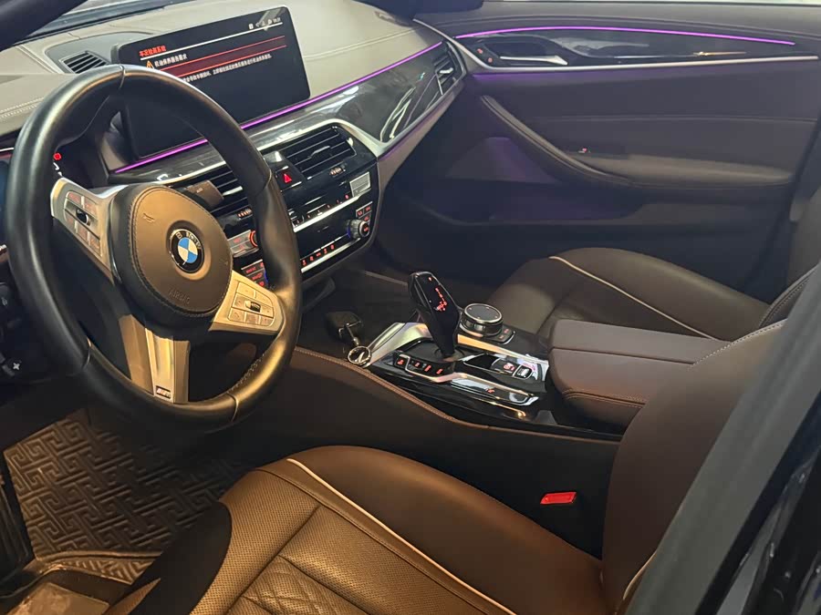 BMW 5 Series 2022 525Li M Sport - zdjęcie 7