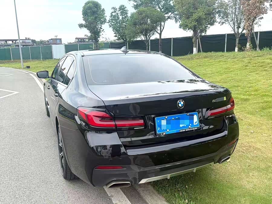 BMW 5 Series 2022 530Li Luxury M Sport - zdjęcie 5