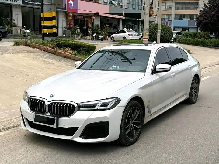 BMW 5 Series 2022 Facelift 525Li M Sport Package - zdjęcie 8
