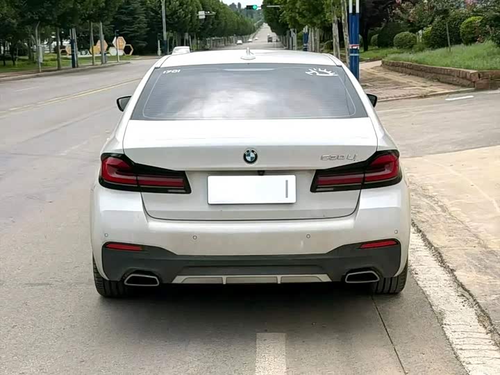 BMW 5 Series 2022 Facelift 525Li M Sport Package - zdjęcie 10