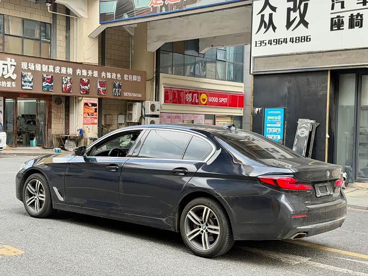 BMW 5 Series 2023 530Li Leading Luxury Package - zdjęcie 17