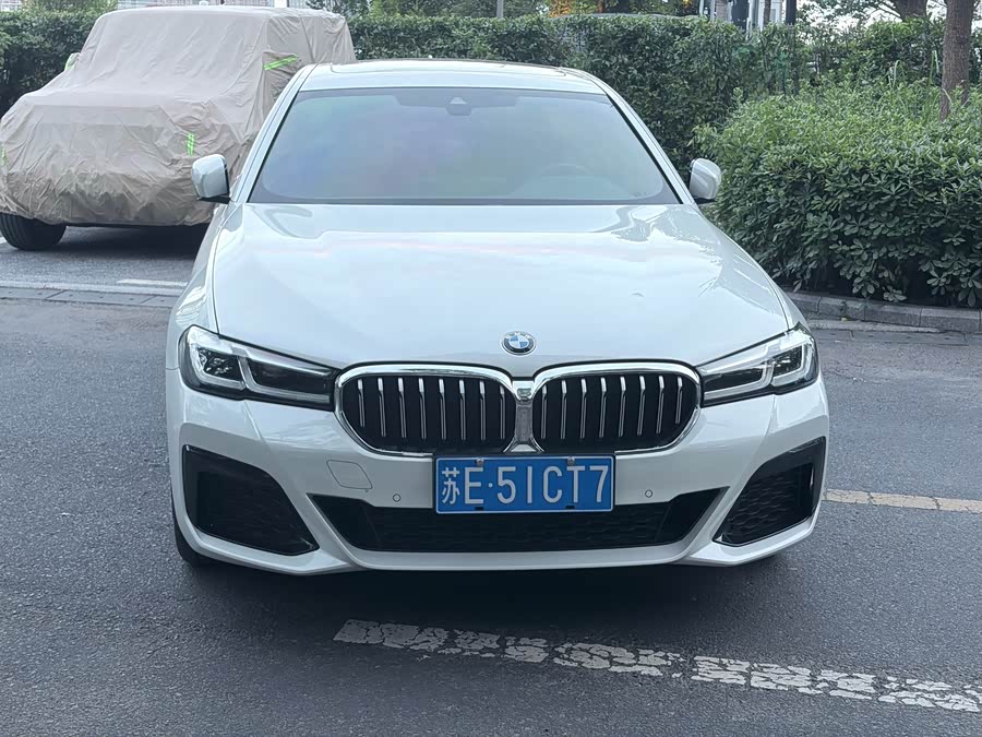 BMW 5 Series 2023 530Li Luxury M Sport Package - zdjęcie 4