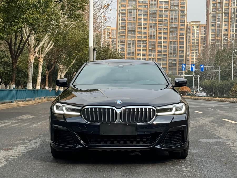 BMW 5 Series 2023 Facelift 530Li Luxury M Sport Package - zdjęcie 1