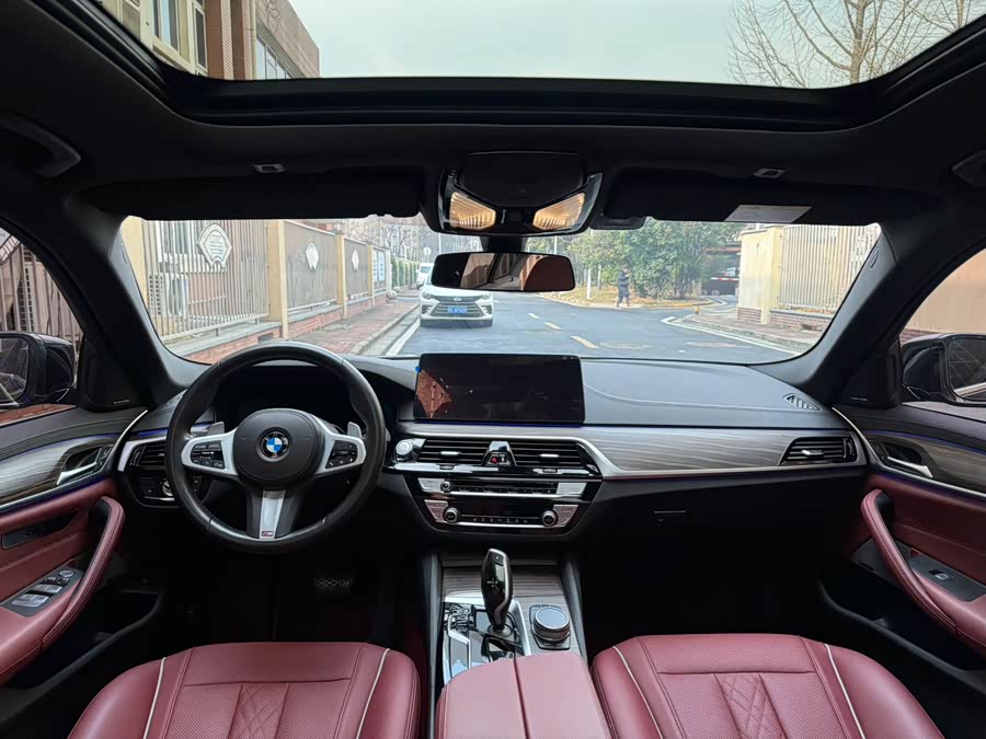 BMW 5 Series 2023 Facelift 530Li Luxury M Sport Package - zdjęcie 7