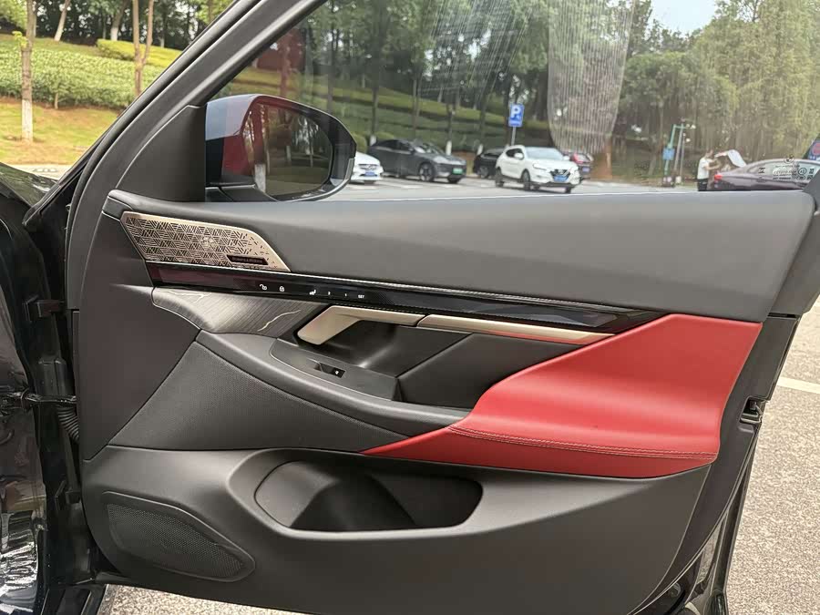 BMW 5 Series 2024 530Li Luxury M Sport Package - zdjęcie 15