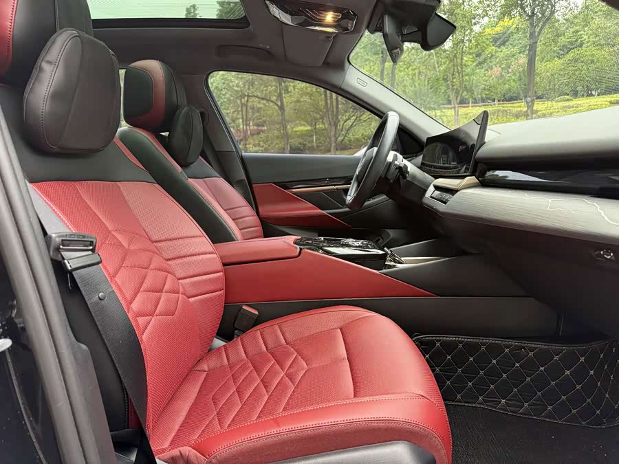 BMW 5 Series 2024 530Li Luxury M Sport Package - zdjęcie 16