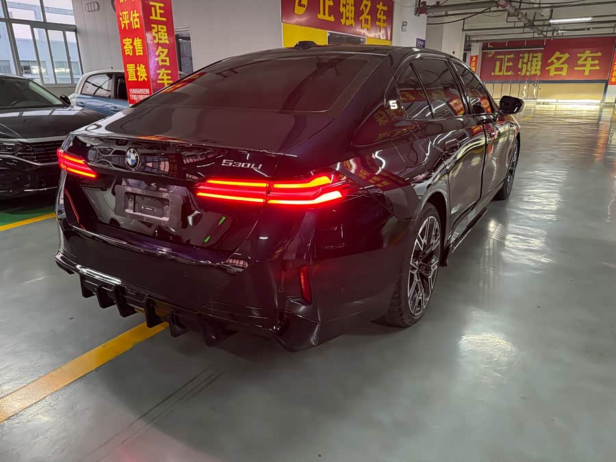 BMW 5 Series 2024 530Li Luxury M Sport Package - zdjęcie 19