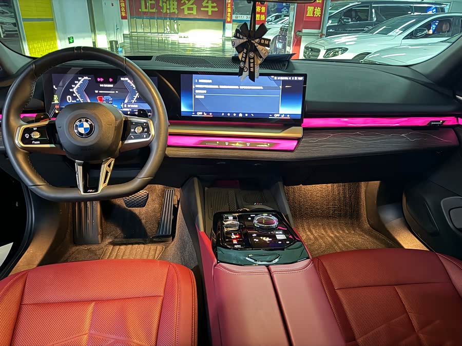 BMW 5 Series 2024 530Li Luxury M Sport Package - zdjęcie 3