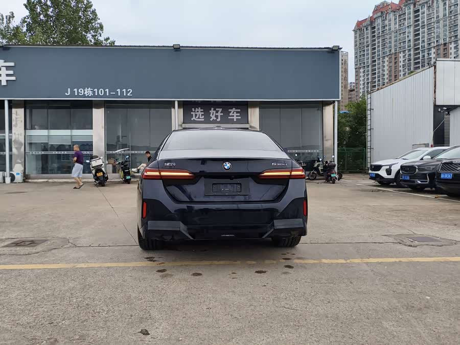 BMW 5 Series 2024 530Li Luxury M Sport Package - zdjęcie 5