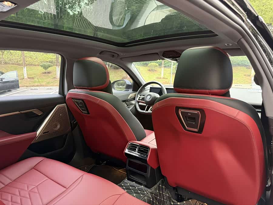 BMW 5 Series 2024 530Li Luxury M Sport Package - zdjęcie 10