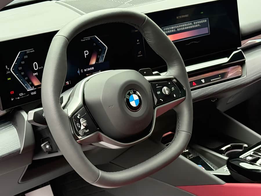BMW 5 Series 2025 530Li Leading Luxury Package - zdjęcie 16