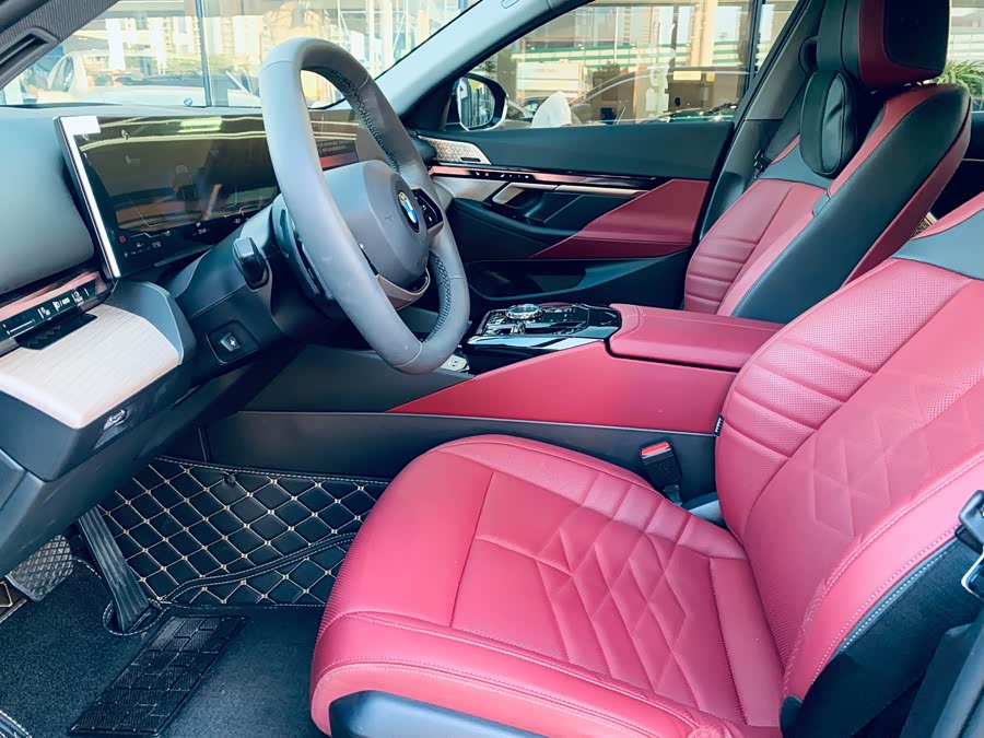 BMW 5 Series 2025 530Li Luxury Package - zdjęcie 7