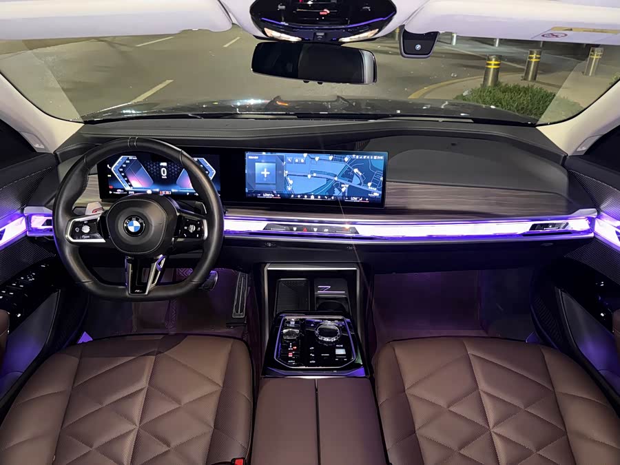 BMW 7 Series 2023 735Li M Sport Package - zdjęcie 6