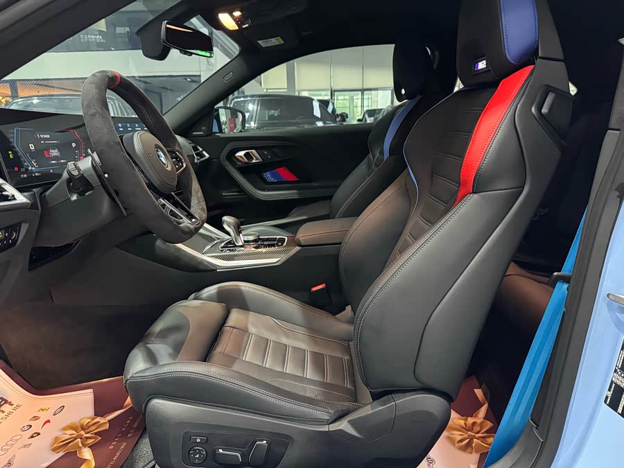 BMW M2 2024 M2 - zdjęcie 4
