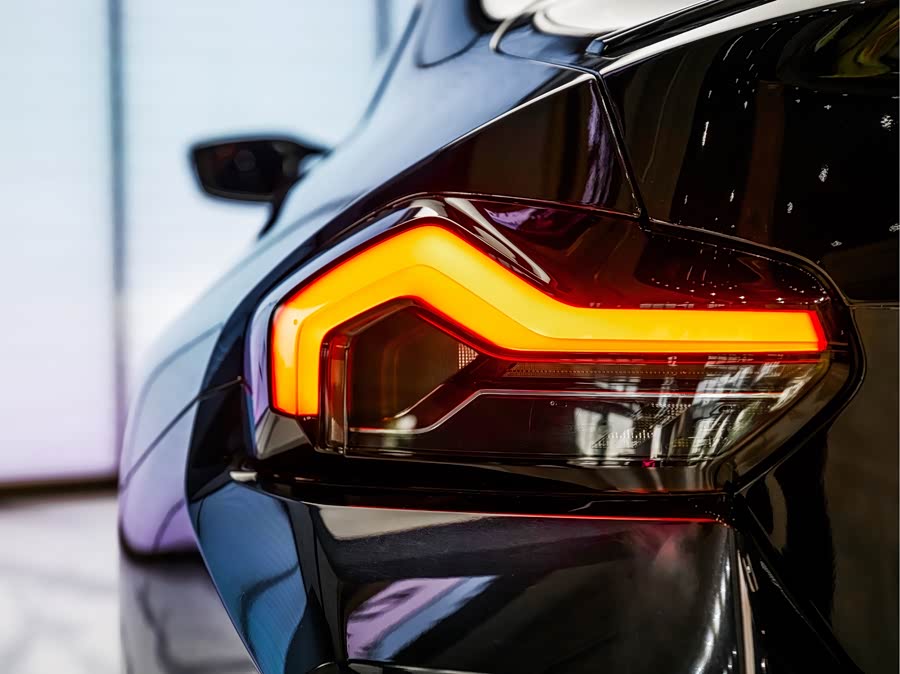 BMW M2 2024 M2 - zdjęcie 7