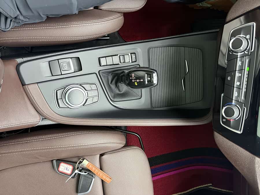 BMW X1 2022 sDrive20Li Fashion Edition - zdjęcie 14