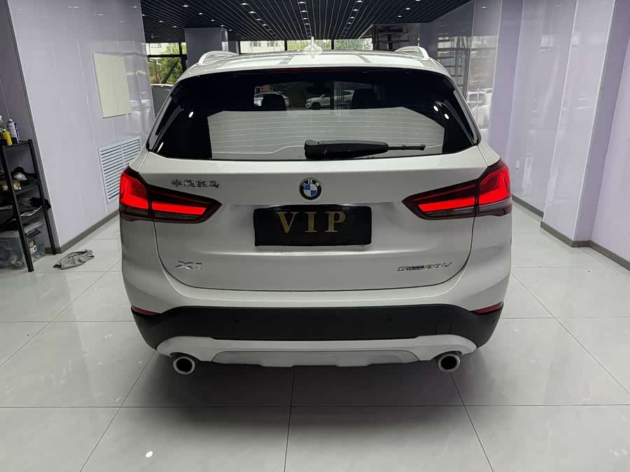 BMW X1 2022 sDrive20Li Fashion Edition - zdjęcie 3