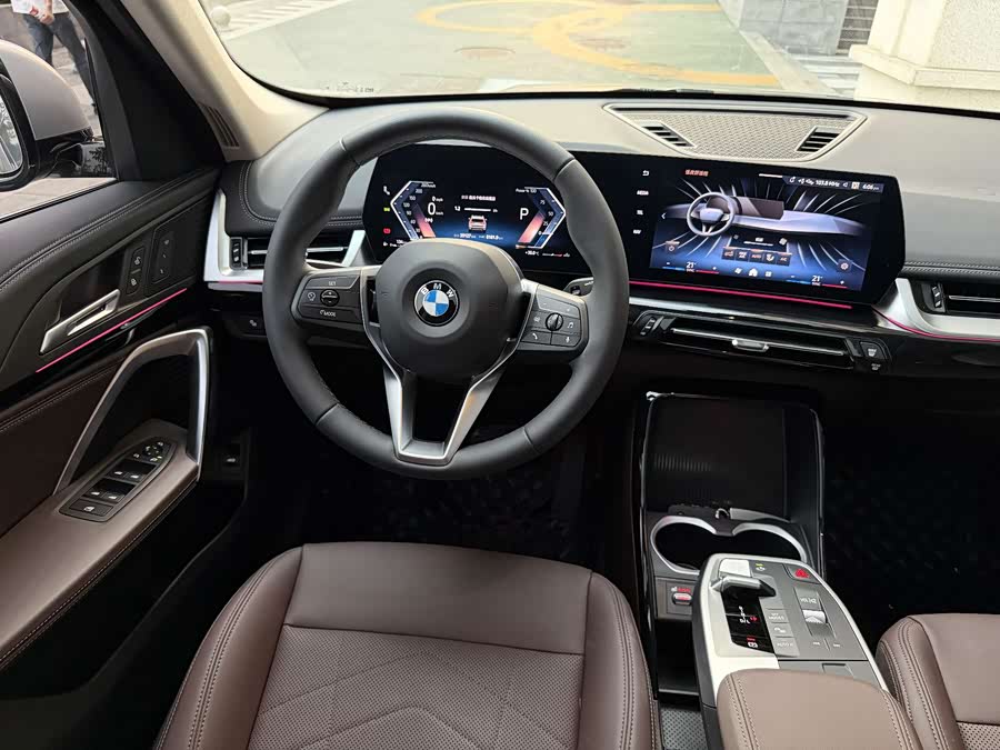 BMW X1 2023 sDrive20Li X Design Package - zdjęcie 11