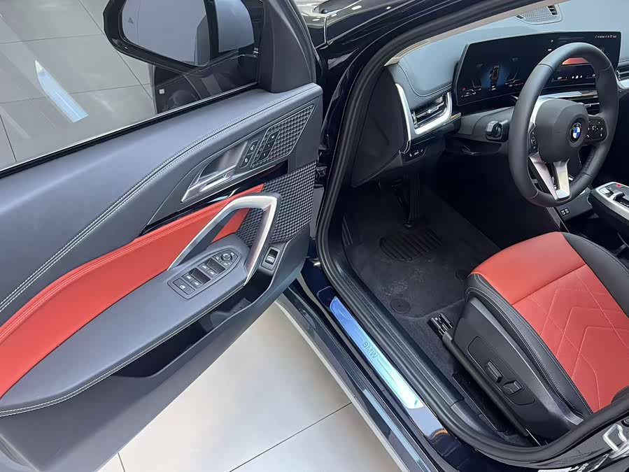 BMW X1 2023 sDrive20Li X Design Package - zdjęcie 15
