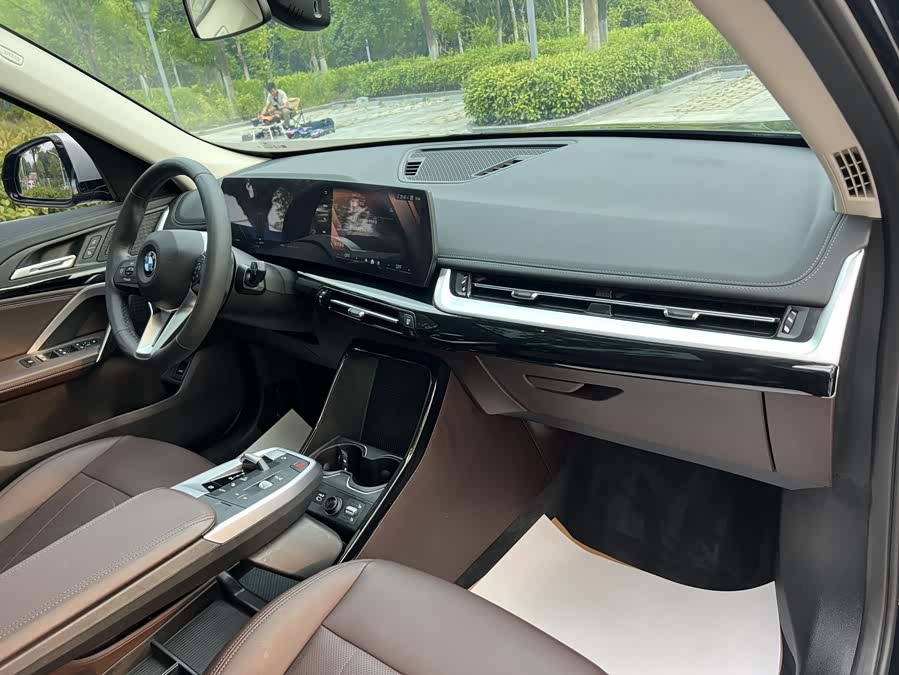 BMW X1 2023 sDrive20Li X Design Package - zdjęcie 15