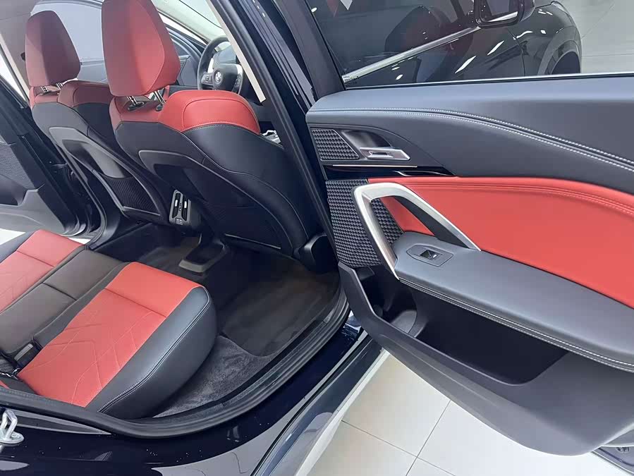 BMW X1 2023 sDrive20Li X Design Package - zdjęcie 18